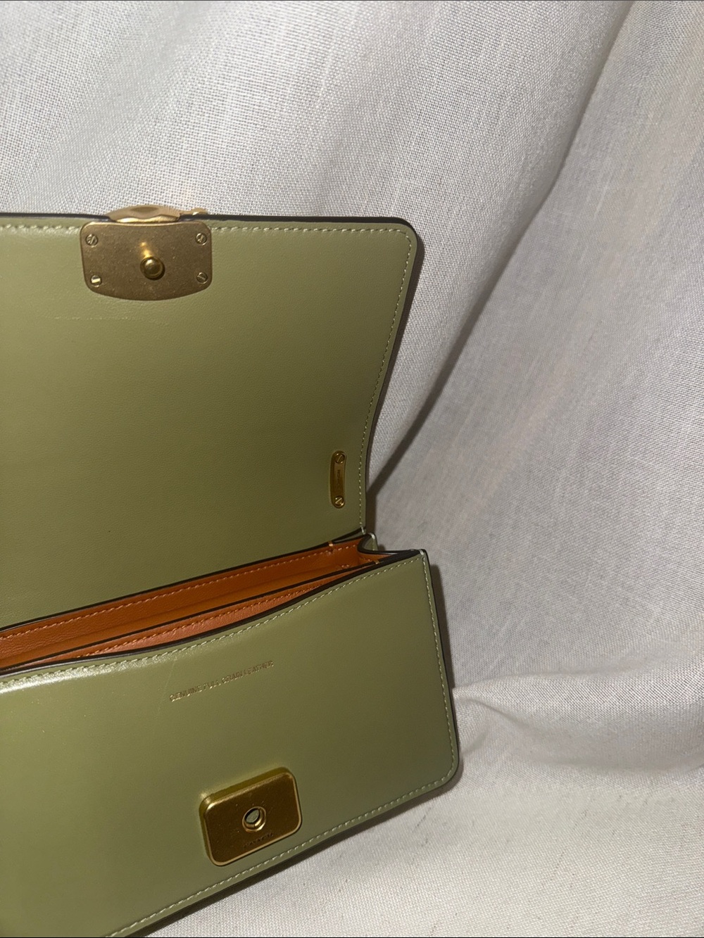 Coach Bandit Olive Green Leather Crossbody with Gold Hardware - Picture 4 of 7